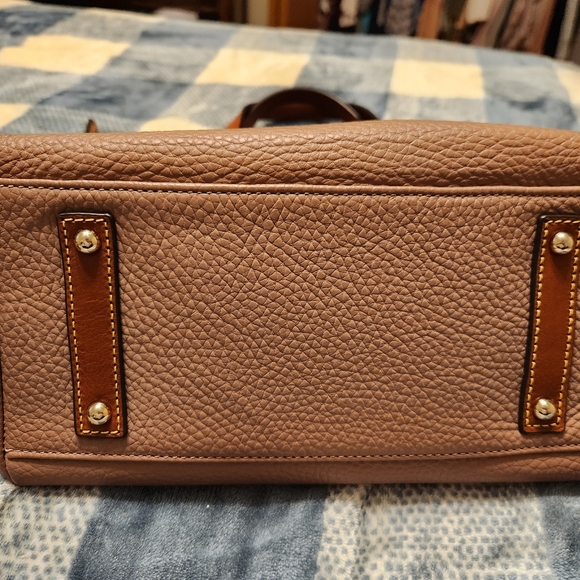 Dooney and Bourke medium convertible tote - Picture 3 of 4